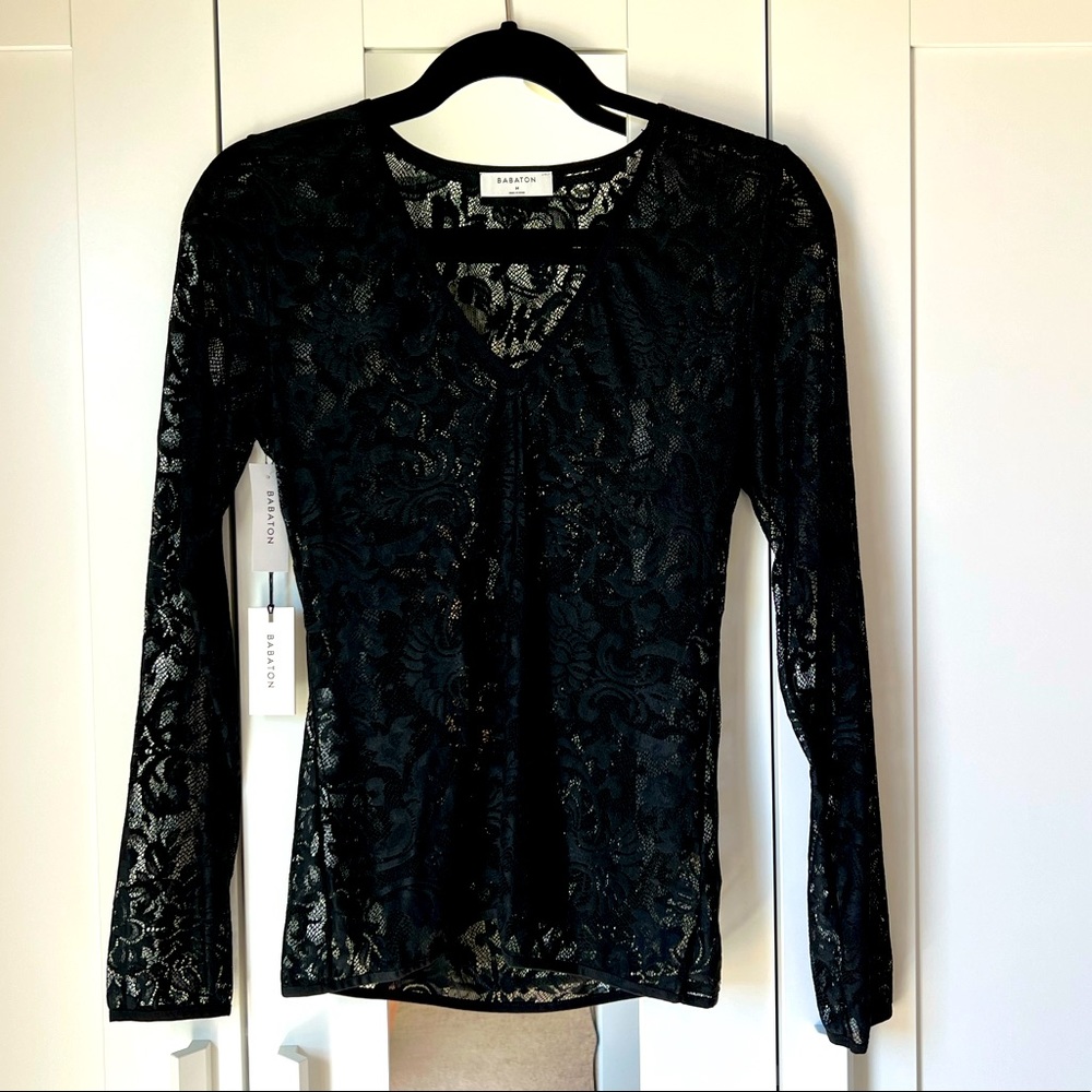 NWT Aritzia Babaton Siza Lace Top in Black